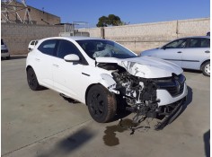 RENAULT MEGANE IV BERLINA 5P