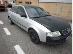AUDI A6 BERLINA (4B2)