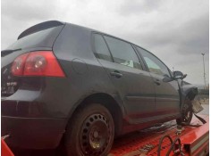 VOLKSWAGEN GOLF V BERLINA (1K1)