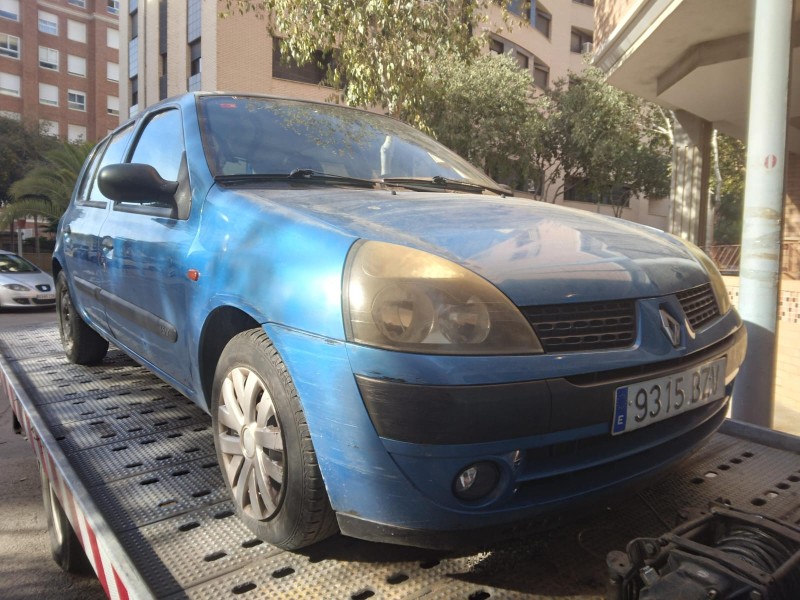 renault clio ii fase ii (b/cb0) del año 2002