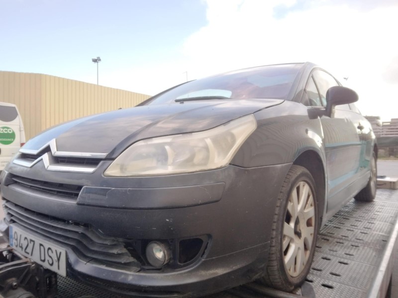 citroen c4 berlina del año 2005