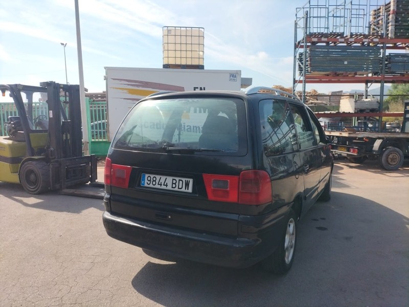 seat alhambra (7v9) del año 2005
