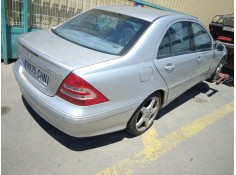 MERCEDES-BENZ CLASE C (W203) BERLINA
