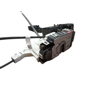 CERRADURA PUERTA DELANTERA IZQUIERDA A9077200000 A2040085899 