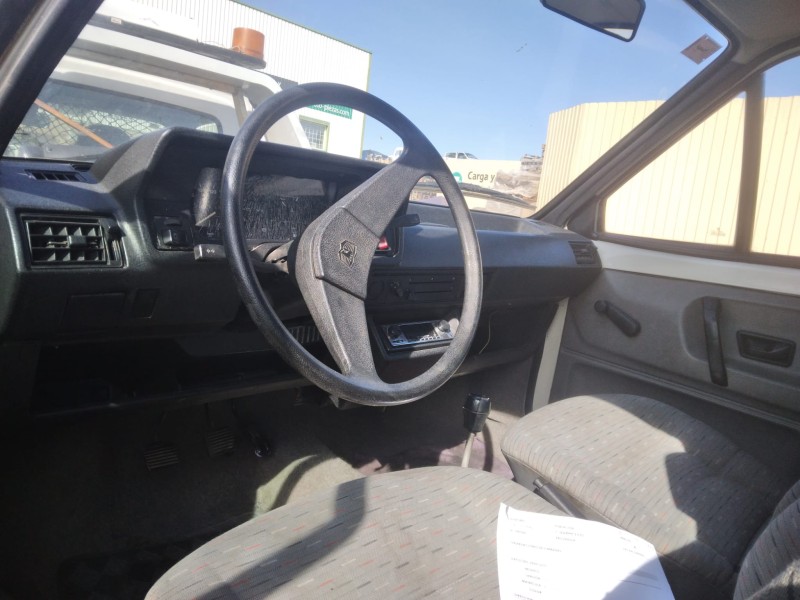 volkswagen polo (867/871/873) del año 1990