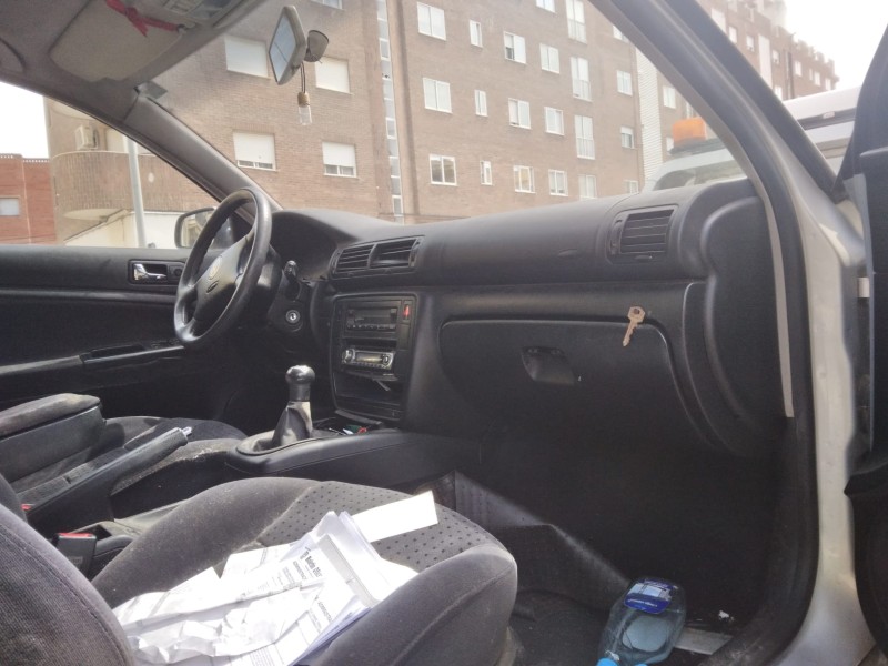 volkswagen passat variant (3b5) del año 1999