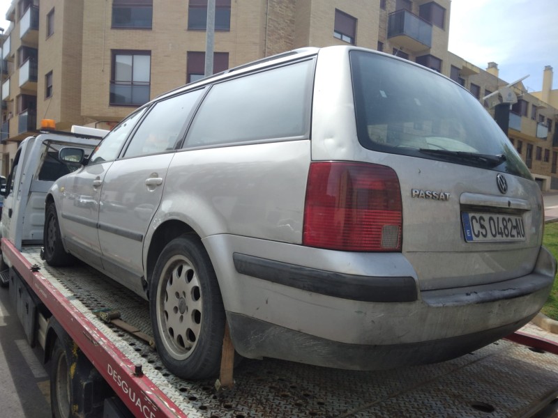 volkswagen passat variant (3b5) del año 1999