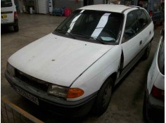 OPEL ASTRA F BERLINA
