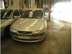 OPEL VECTRA B BERLINA