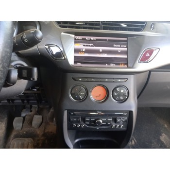 SISTEMA AUDIO / RADIO CD 