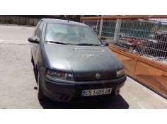 FIAT PUNTO BERLINA (188)