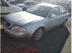 AUDI A6 BERLINA (4B2)