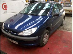 PEUGEOT 206 BERLINA