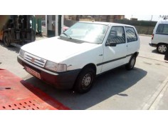 FIAT UNO (146)