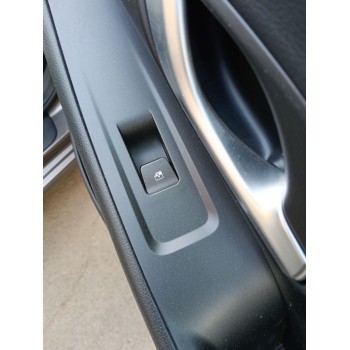 MANDO ELEVALUNAS DELANTERO DERECHO 93576G3000PMP 