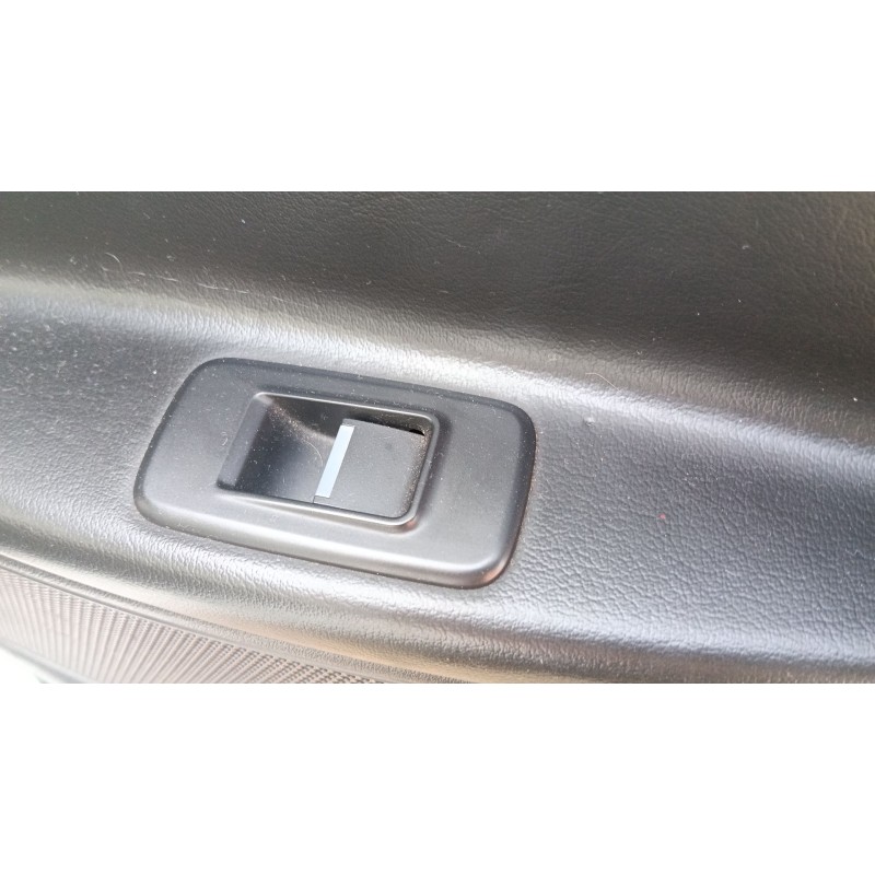 Recambio de mando elevalunas trasero derecho para jaguar xe (x760) 2.0 d referencia OEM IAM T2H3235  