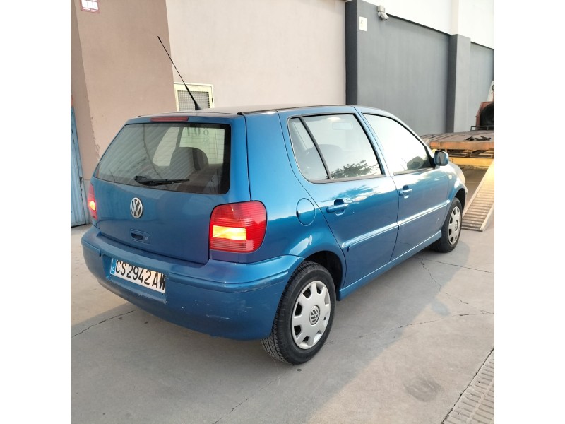 volkswagen polo berlina (6n2) del año 2000