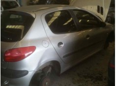 PEUGEOT 206 BERLINA