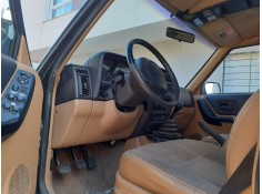 JEEP CHEROKEE (J)