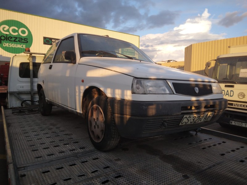 lancia y10 del año 1994