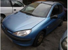 PEUGEOT 206 BERLINA