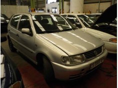 VOLKSWAGEN POLO BERLINA (6N1)