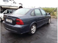 OPEL VECTRA B BERLINA