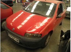 FIAT PUNTO BERLINA (188)