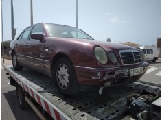 mercedes clase e (w210) berlina diesel del año 1996 2