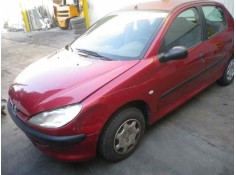 PEUGEOT 206 BERLINA