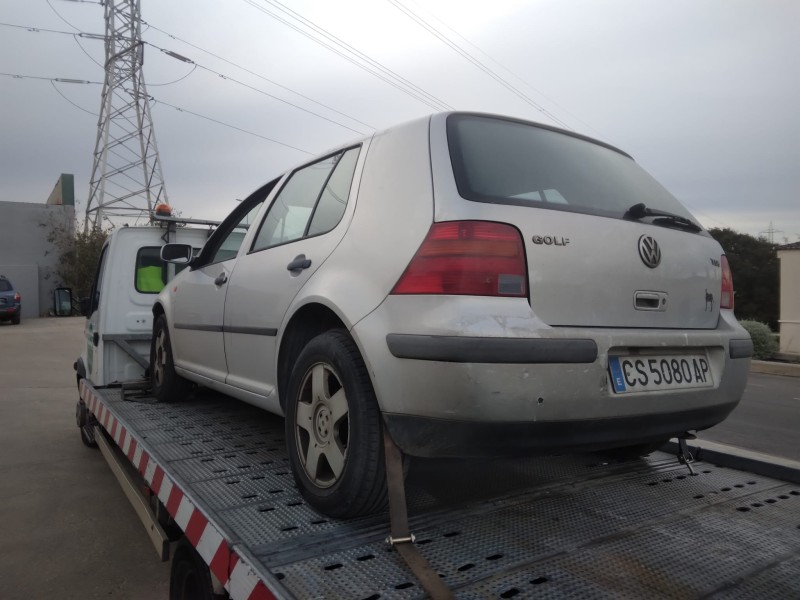 volkswagen golf iv berlina (1j1) del año 1998