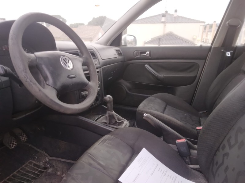 volkswagen golf iv berlina (1j1) del año 1998