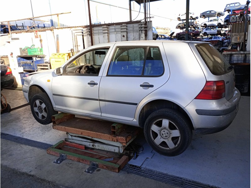 volkswagen golf iv berlina (1j1) del año 1998