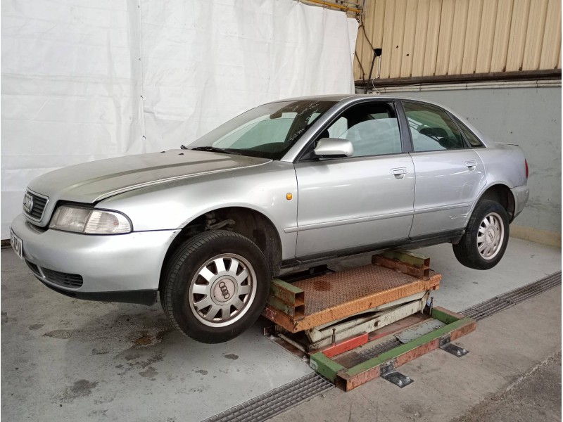audi a4 berlina (b5) del año 1998