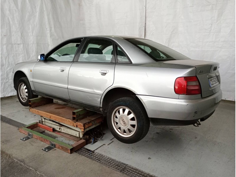 audi a4 berlina (b5) del año 1998