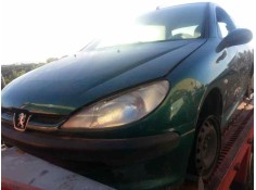 PEUGEOT 206 BERLINA
