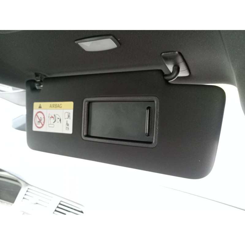 Recambio de parasol derecho para volkswagen tiguan (ad1, ax1) 1.5 tsi referencia OEM IAM 5TA857552F3H8  