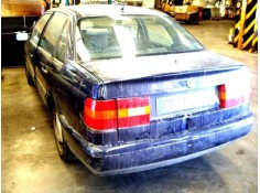 VOLKSWAGEN PASSAT BERLINA (312)