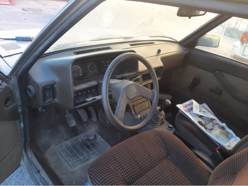 seat 131 del año 1983