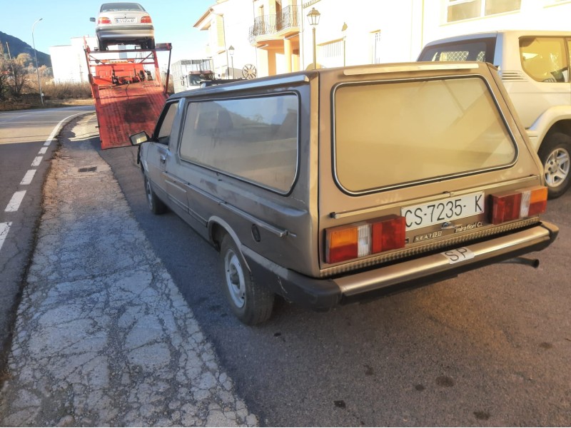 seat 131 del año 1983