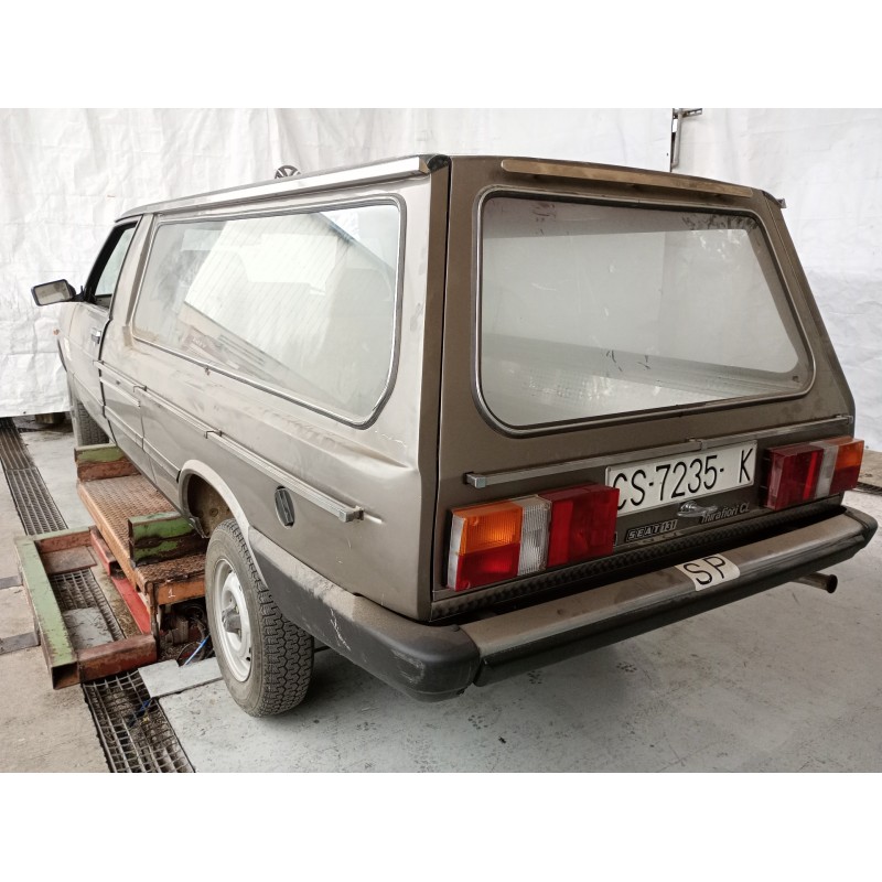 seat 131 del año 1983