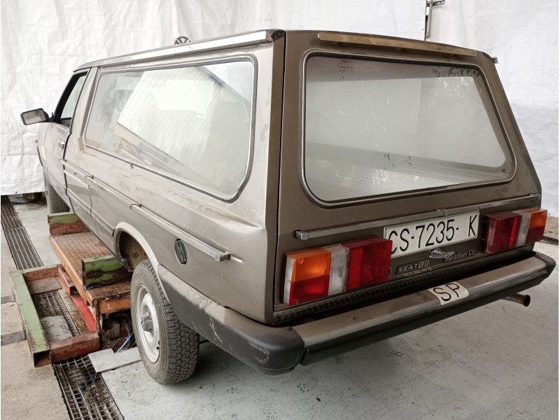 seat 131 del año 1983