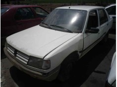 PEUGEOT 309