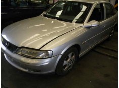 OPEL VECTRA B BERLINA