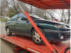 RENAULT LAGUNA (B56)