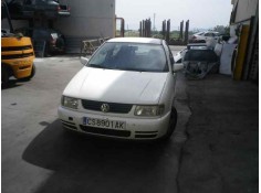 VOLKSWAGEN POLO BERLINA (6N1)