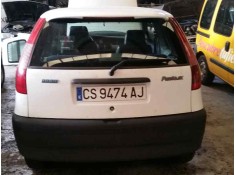 FIAT PUNTO BERLINA (176)