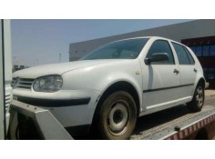 VOLKSWAGEN GOLF IV BERLINA (1J1)