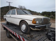 mercedes clase e (w123) berlina+coupe del año 1981 2