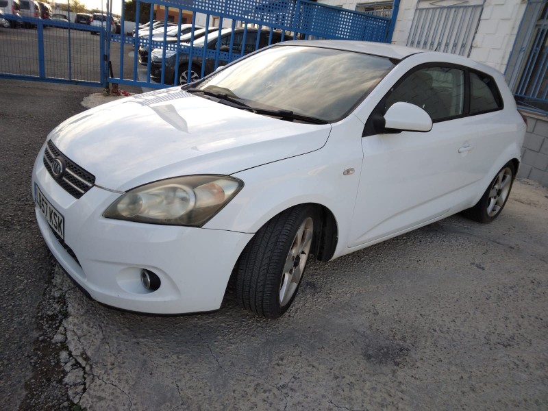 kia pro_cee´d del año 2007